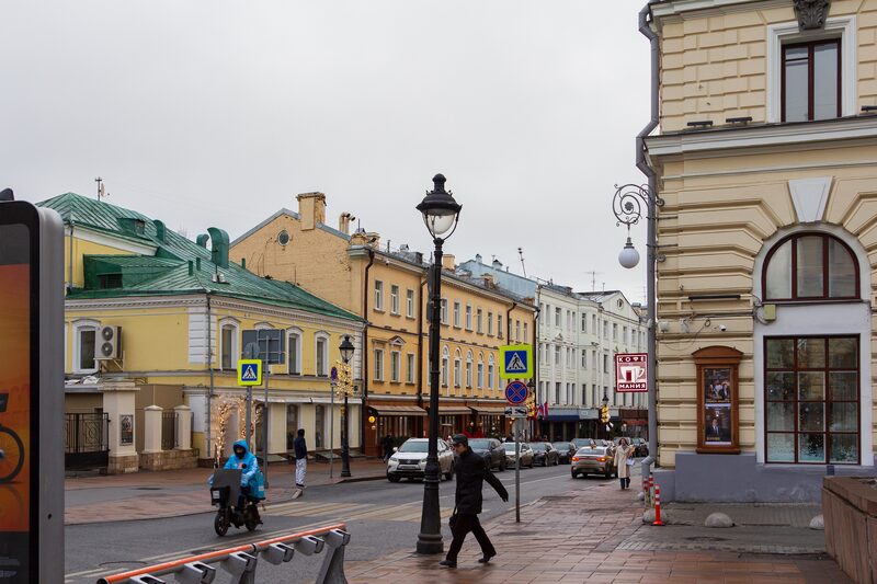 Большая Никитская, застройка чётной стороны